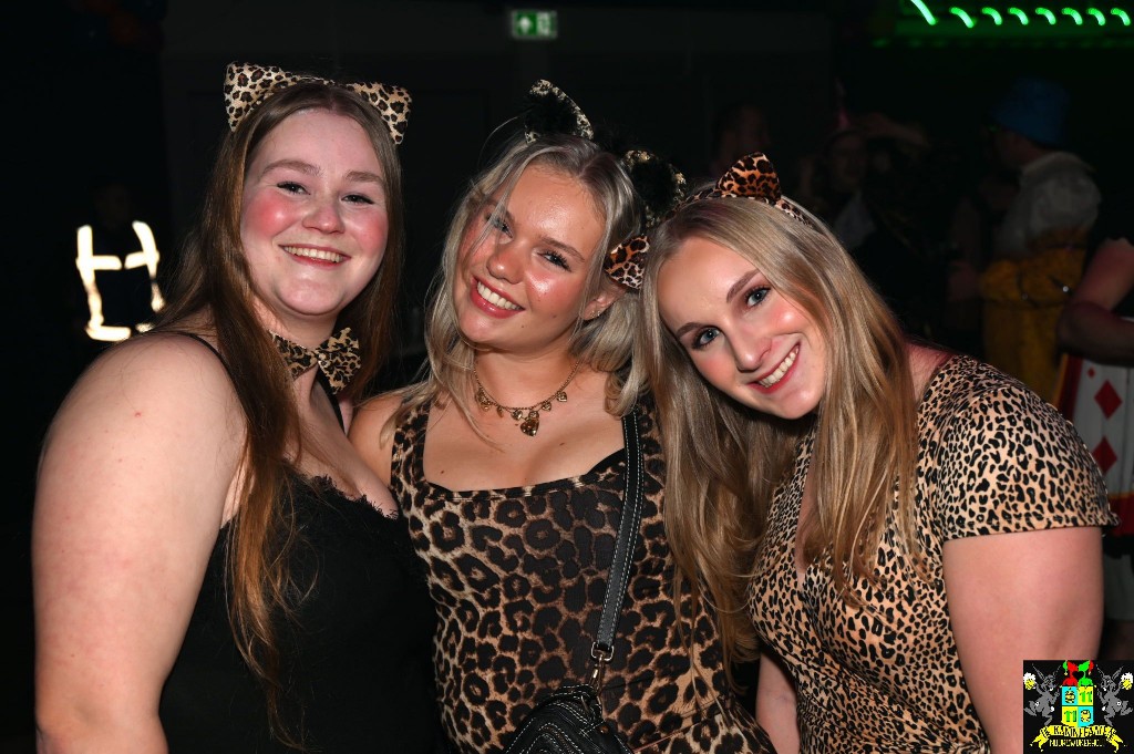 ../Images/Opwarmbal 2026 138.jpg